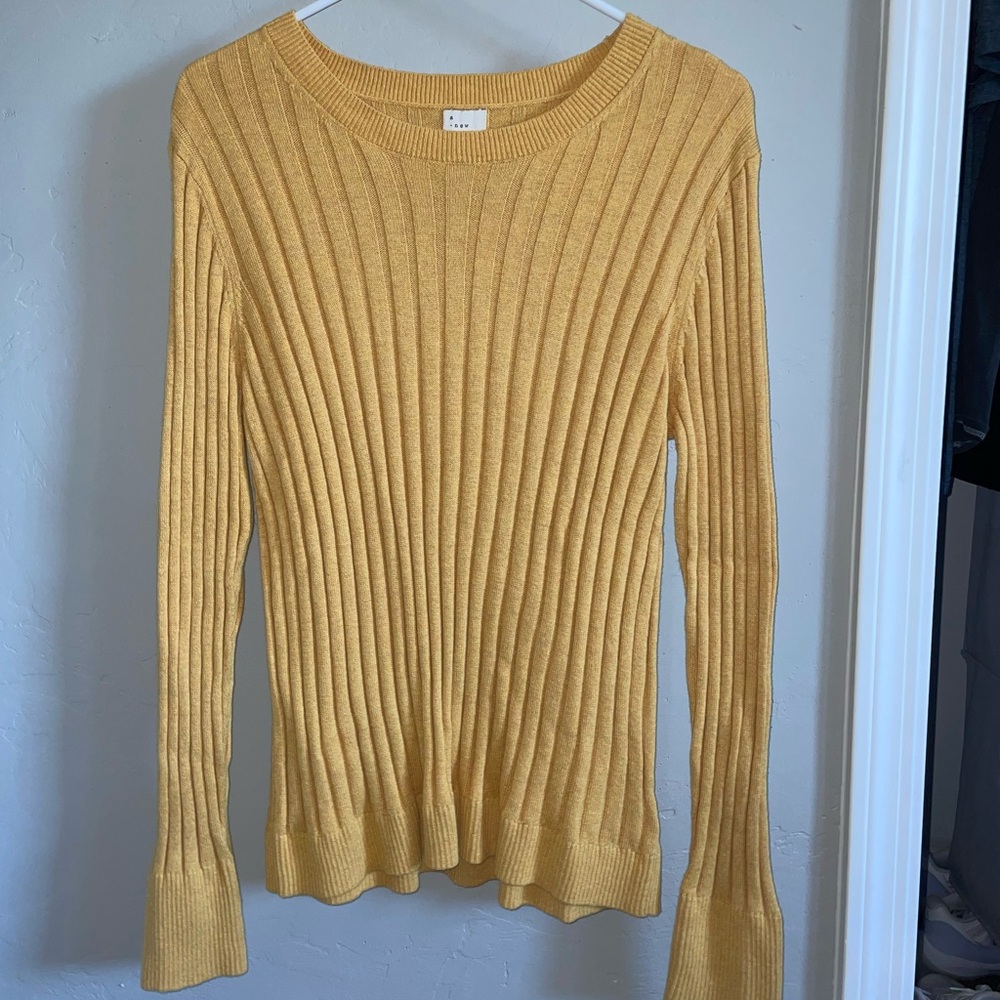 Yellow sweater